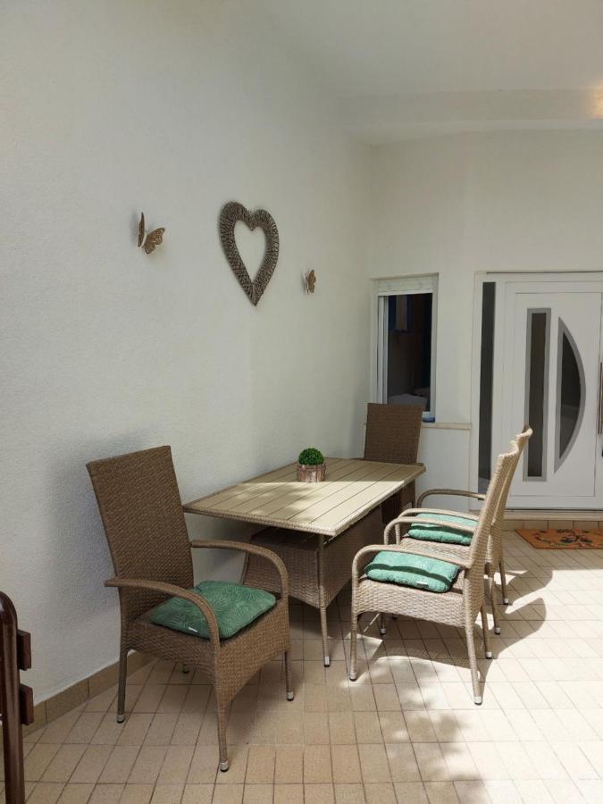 Apartment Jerolima Dugi Rat Exterior photo